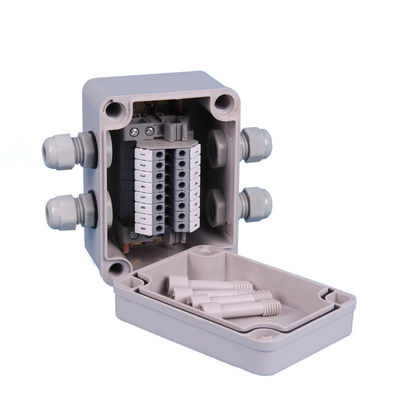 4 Ways IP65 Waterproof Cable Distribution Junction Box with UK2.5B Terminal Blocks 80*110*70mm